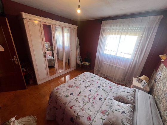 Foto 2 de Casa adossada en venda a Villanueva de Duero de 3 habitacions amb terrassa i calefacció