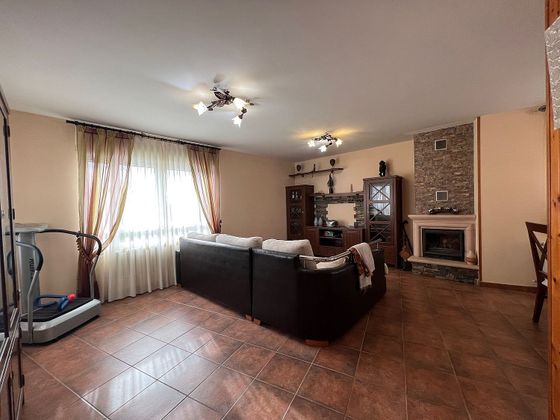 Foto 2 de Xalet en venda a Valbuena de Duero de 3 habitacions amb terrassa i garatge