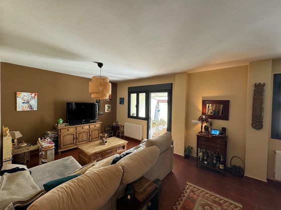 Foto 2 de Casa adossada en venda a Valoria la Buena de 3 habitacions amb terrassa i piscina