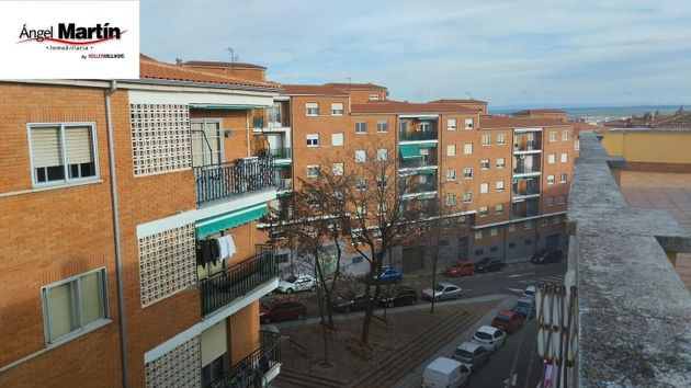Foto 1 de Àtic en venda a Pizarrales de 3 habitacions amb terrassa i garatge