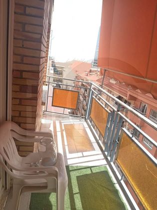 Foto 2 de Venta de piso en Concòrdia de 4 habitaciones con balcón y aire acondicionado