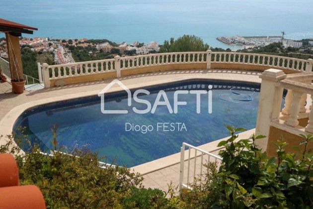 Foto 1 de Venta de chalet en Alcossebre de 4 habitaciones con terraza y piscina