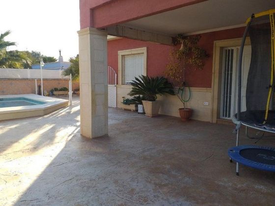 Foto 2 de Casa rural en venda a Yecla de 6 habitacions amb terrassa i piscina
