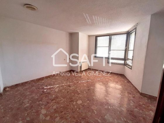 Foto 2 de Piso en venta en Doctor Palos - Alto Palancia de 5 habitaciones con terraza y calefacción