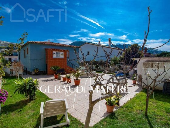 Foto 2 de Xalet en venda a Els Grecs - Mas Oliva de 2 habitacions amb terrassa i piscina