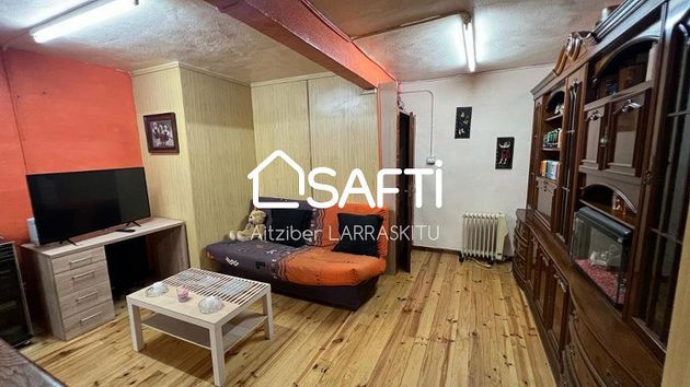 Foto 2 de Local en venda a Abanto y Ciérvana-Abanto Zierbena de 122 m²