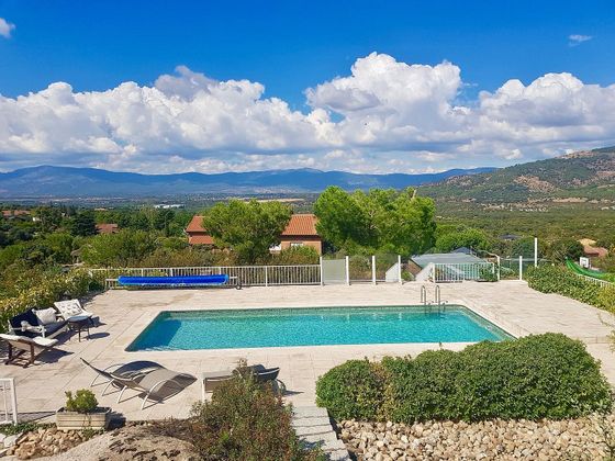 Foto 2 de Xalet en venda a Fontenebro - Altavista de 4 habitacions amb terrassa i piscina
