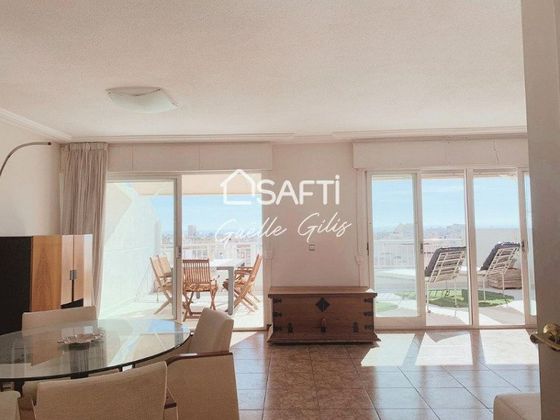 Foto 1 de Àtic en venda a Centro - Torrevieja de 5 habitacions amb terrassa i piscina