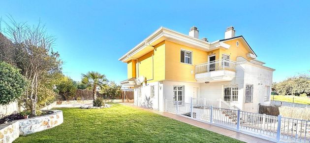 Foto 1 de Casa en venda a Quijorna de 4 habitacions amb terrassa i garatge