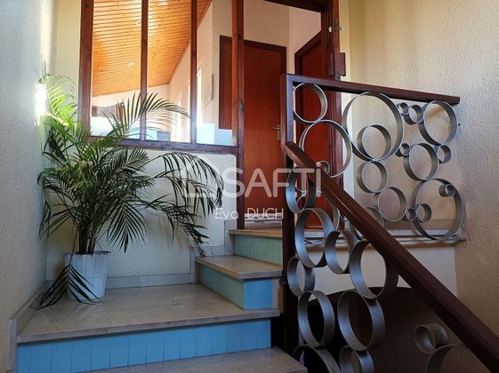 Foto 2 de Chalet en venta en Serra de Daró de 5 habitaciones con terraza y garaje