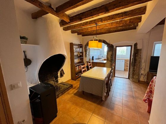 Foto 1 de Venta de casa en Sant Feliu Sasserra de 2 habitaciones con terraza y jardín