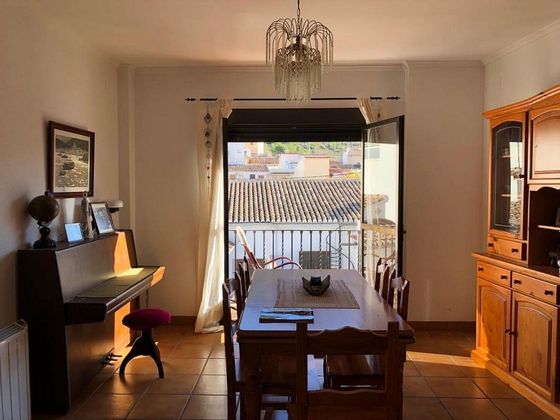 Foto 1 de Casa en venda a Olocau de 3 habitacions amb terrassa i garatge
