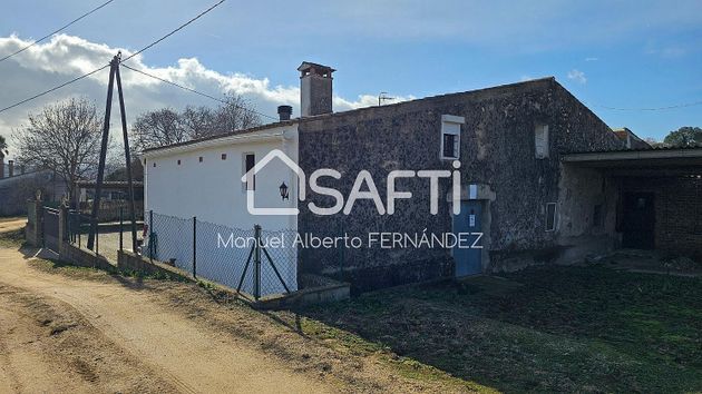 Foto 1 de Casa rural en venta en Mas Mora - Sant Daniel de 6 habitaciones con jardín y aire acondicionado