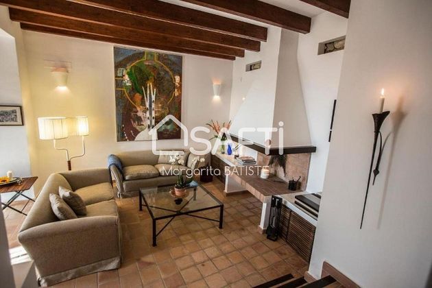Foto 2 de Casa en venta en Casco Antiguo - Santa Cruz de 3 habitaciones con terraza y jardín