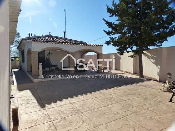 Foto 1 de Casa en venta en Abanilla de 2 habitaciones con terraza y jardín