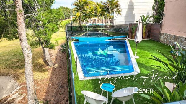 Foto 2 de Chalet en venta en Altorreal de 8 habitaciones con terraza y piscina