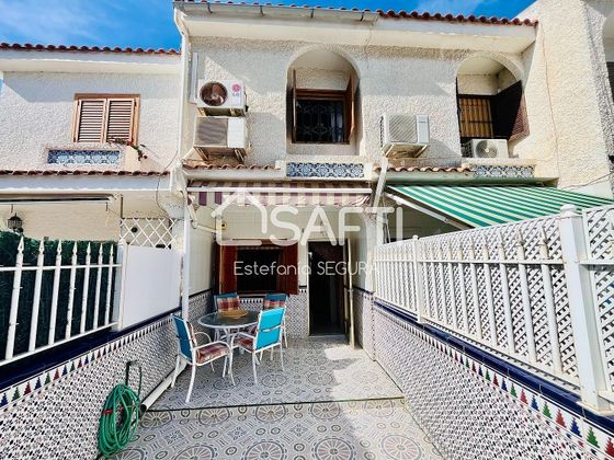 Foto 1 de Casa en venda a Santiago de la Ribera de 3 habitacions amb terrassa i jardí