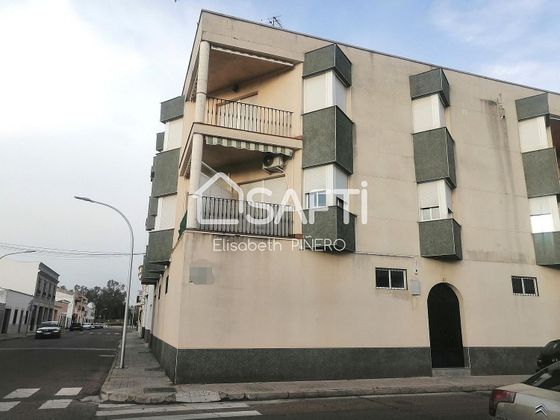Foto 1 de Pis en venda a Montijo de 3 habitacions amb terrassa i balcó