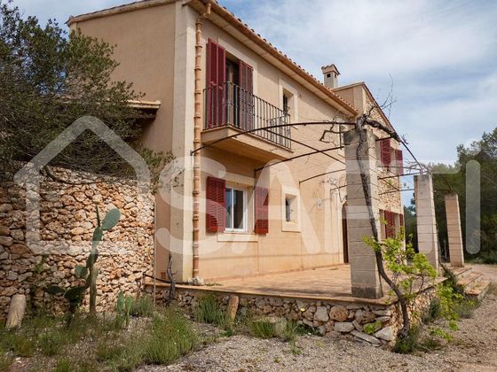 Foto 1 de Venta de casa en Algaida de 4 habitaciones con terraza y garaje