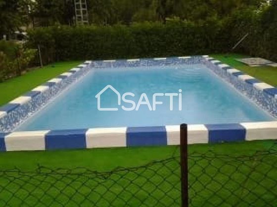 Foto 1 de Xalet en venda a Villena de 3 habitacions amb terrassa i piscina
