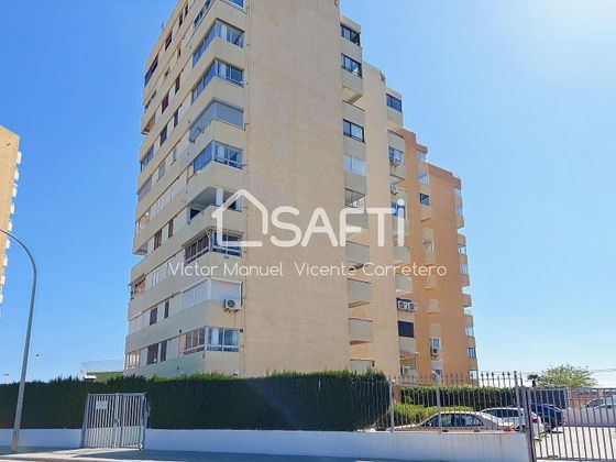 Foto 2 de Venta de piso en Playa del Puig de 4 habitaciones con terraza y piscina