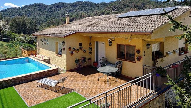 Foto 2 de Xalet en venda a Monistrol de Calders de 3 habitacions amb terrassa i piscina