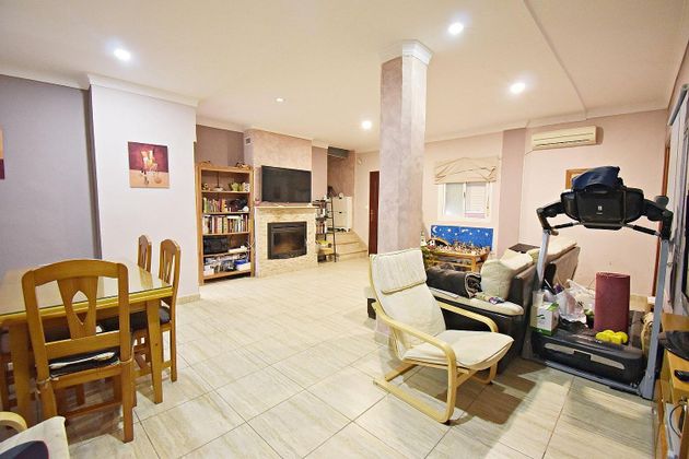Foto 2 de Casa en venda a Este-Delicias de 4 habitacions amb terrassa i garatge