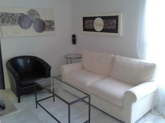 Foto 2 de Dúplex en venda a Centro - Jerez de la Frontera de 2 habitacions amb aire acondicionat