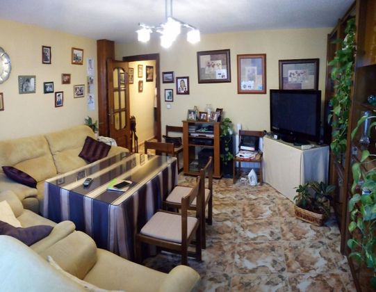 Foto 1 de Pis en venda a Ctra. Circunvalación - La Magdalena de 3 habitacions amb garatge i aire acondicionat