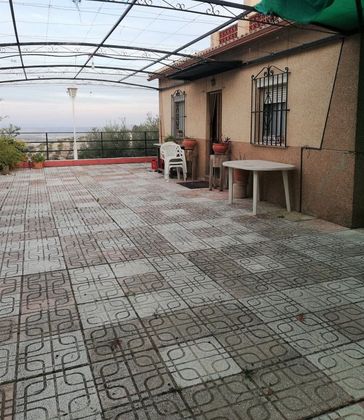 Foto 1 de Xalet en venda a Valdeastillas - Fuentezuelas de 4 habitacions amb terrassa i piscina