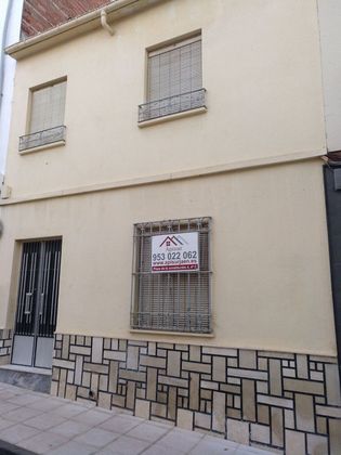Foto 1 de Xalet en venda a Torre del Campo de 4 habitacions amb terrassa