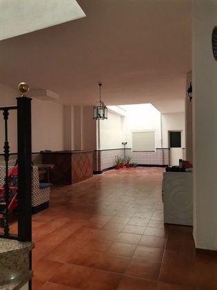 Foto 2 de Venta de casa en Villares (Los) de 5 habitaciones con terraza y garaje