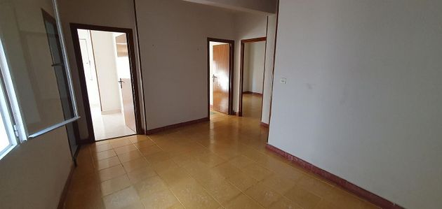 Foto 1 de Venta de piso en Ctra. Circunvalación - La Magdalena de 3 habitaciones con garaje