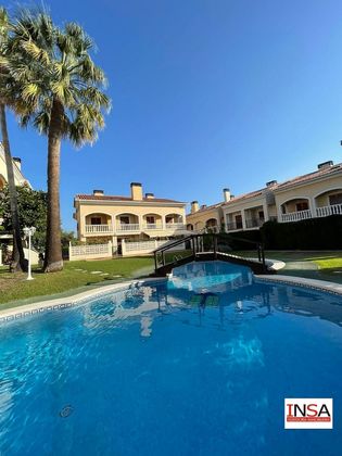 Foto 1 de Casa en venda a Sant Jordi-Babilonia de 3 habitacions amb terrassa i piscina