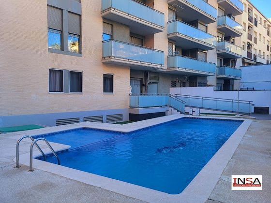 Foto 1 de Pis en venda a Centre - Torredembarra de 2 habitacions amb terrassa i piscina