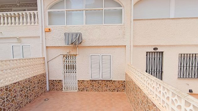 Foto 1 de Venta de casa en calle Segovia de 2 habitaciones con terraza y balcón
