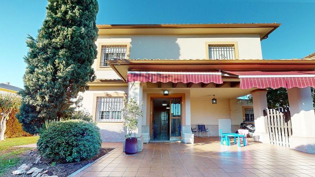Foto 1 de Xalet en venda a Villarrubia de 4 habitacions amb terrassa i piscina