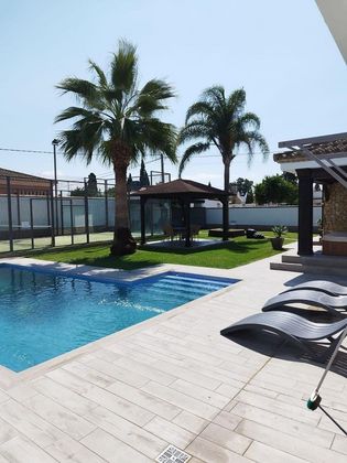 Foto 1 de Xalet en venda a Ctra de La Playa - La Coquina de 5 habitacions amb piscina i jardí