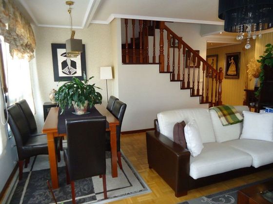 Foto 2 de Dúplex en venda a Corvera de Asturias de 3 habitacions amb garatge i calefacció