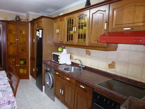 Foto 1 de Piso en venta en El Carbayedo - El Quirinal de 3 habitaciones con terraza y garaje