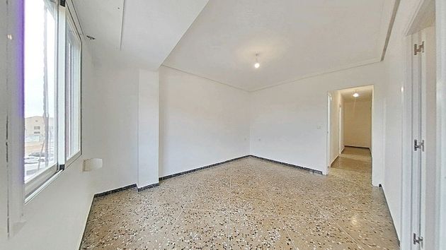 Foto 1 de Alquiler de piso en Alfafar de 3 habitaciones con balcón