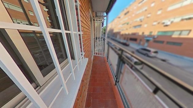Foto 2 de Alquiler de piso en Entrevías de 2 habitaciones con terraza