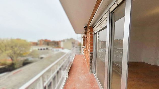 Foto 2 de Piso en alquiler en Centro - Móstoles de 3 habitaciones con terraza y balcón