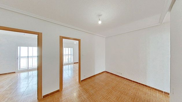 Foto 2 de Alquiler de piso en San Andrés de 3 habitaciones y 65 m²