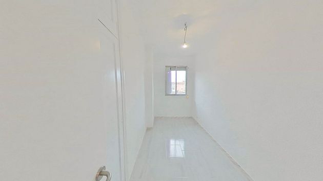 Foto 2 de Piso en alquiler en Puerta bonita de 3 habitaciones y 61 m²