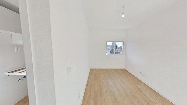 Foto 2 de Piso en alquiler en Portazgo de 2 habitaciones y 49 m²