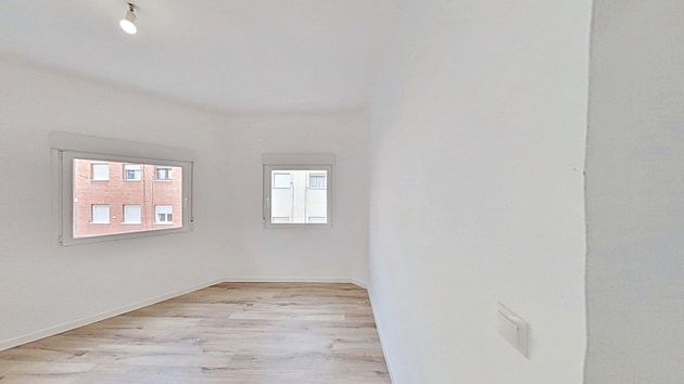 Piso de alquiler en Pradolongo, Madrid · 105384463 - yaencontre