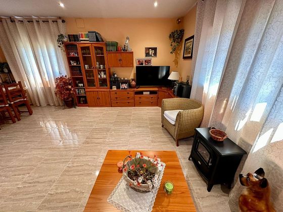 Foto 2 de Xalet en venda a Bisbal del Penedès, la de 3 habitacions amb terrassa i garatge