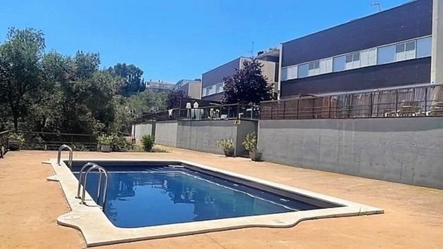 Foto 1 de Casa en venda a Canyelles de 3 habitacions amb terrassa i piscina