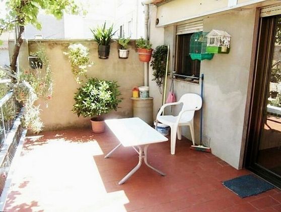 Foto 2 de Casa en venda a plaza Del Carme de 3 habitacions amb terrassa i garatge